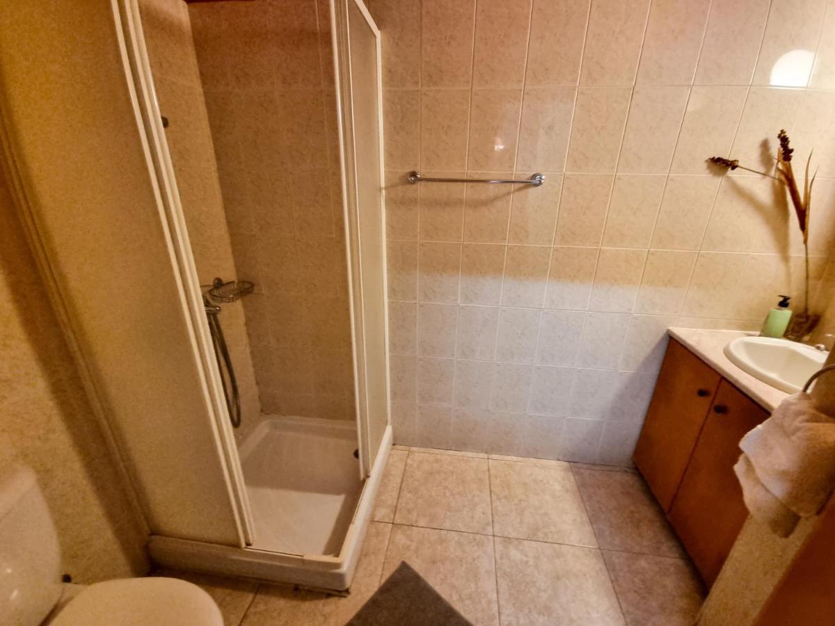 Dock Holiday Apartment Larnaca Luaran gambar
